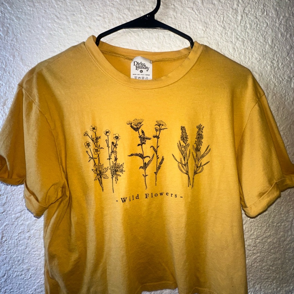 “Wildflowers” Yellow Cropped Tee. Dirty Laundry